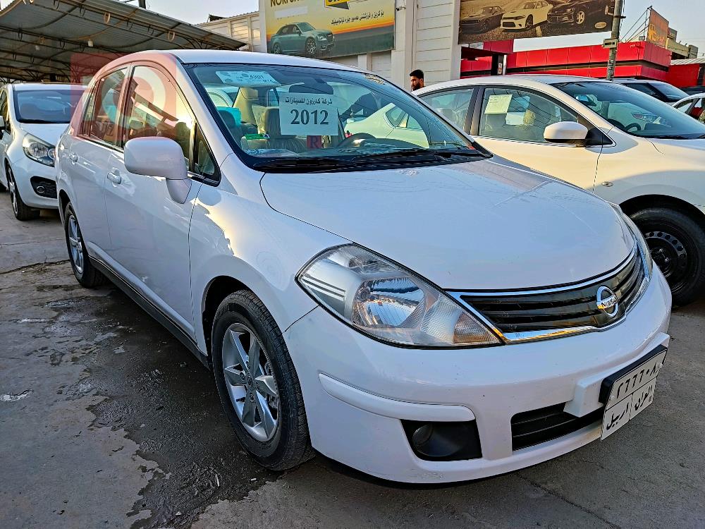 Nissan Tiida